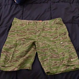 Nike cargo shorts